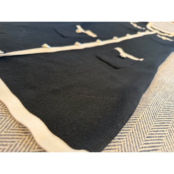 Vintage-Inspired Black Sleeveless Knit Dress With Pearl Buttons & Cream Trim Mid - Picture 3 of 10